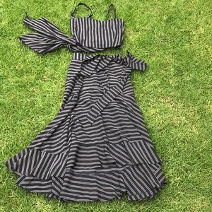 Stories dress size large gently used